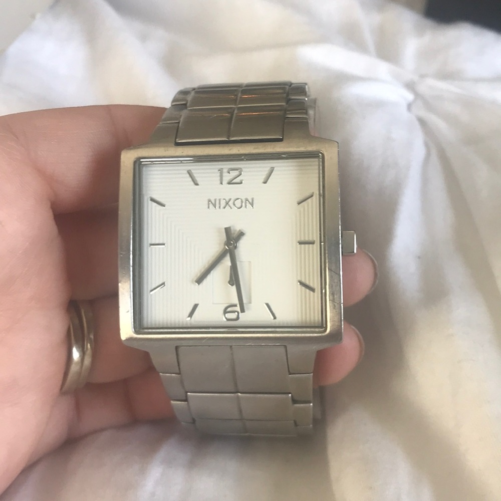 Nixon men’s district white watch